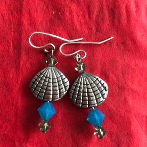 Earrings shells